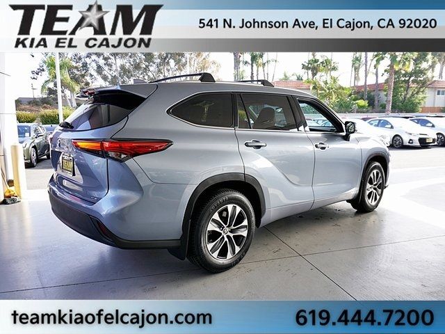 2021 Toyota Highlander XLE