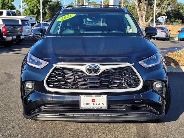 2021 Toyota Highlander XLE