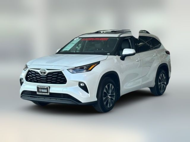 2021 Toyota Highlander XLE