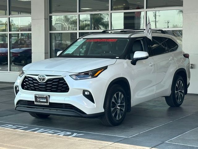 2021 Toyota Highlander XLE