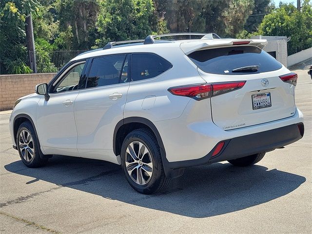 2021 Toyota Highlander XLE