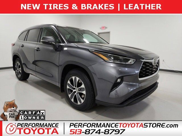 2021 Toyota Highlander XLE