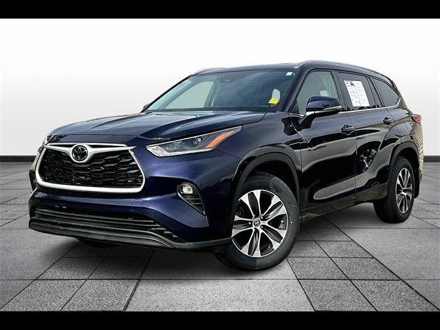 2021 Toyota Highlander XLE