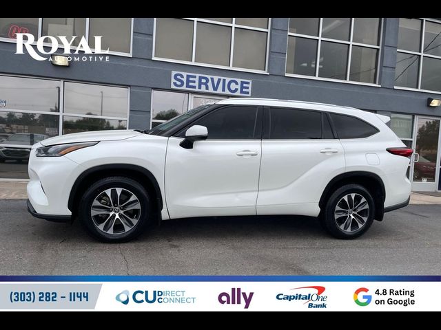 2021 Toyota Highlander XLE