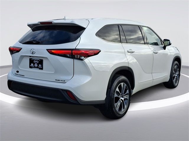 2021 Toyota Highlander XLE