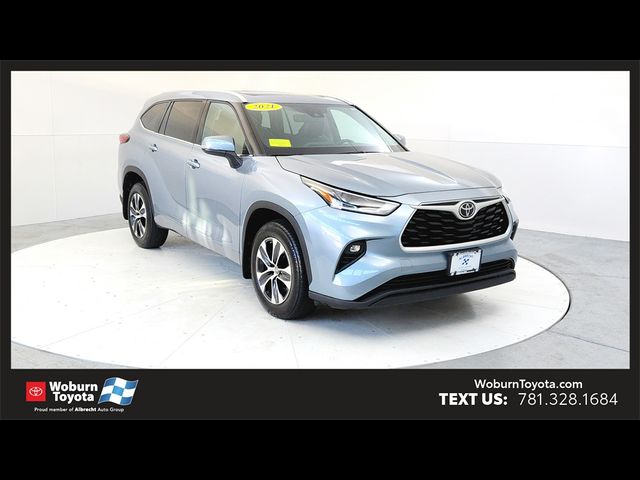 2021 Toyota Highlander XLE