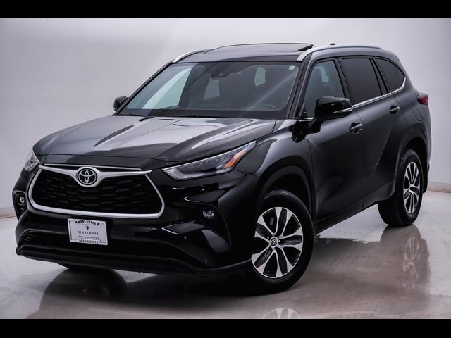 2021 Toyota Highlander XLE