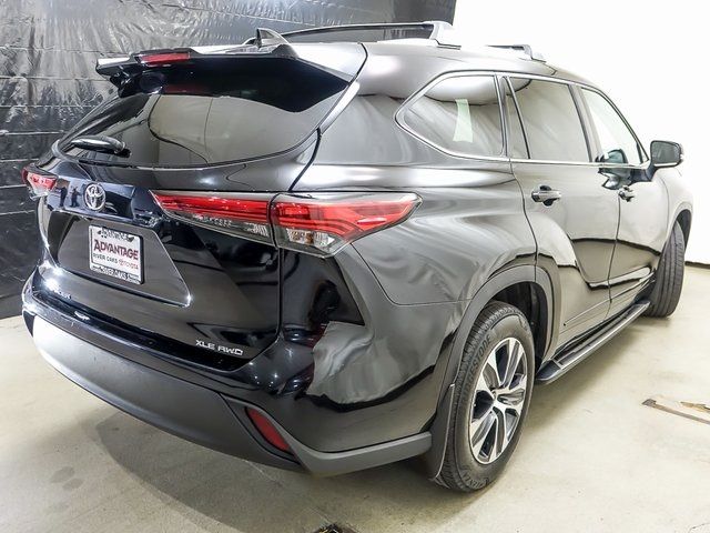 2021 Toyota Highlander XLE