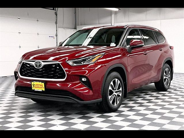 2021 Toyota Highlander XLE