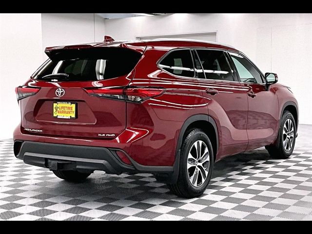 2021 Toyota Highlander XLE