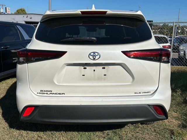 2021 Toyota Highlander XLE