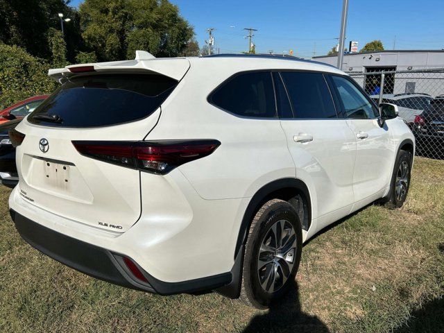 2021 Toyota Highlander XLE