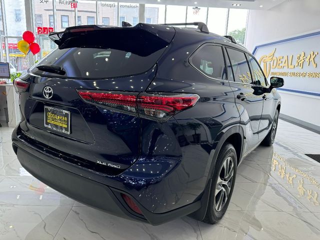 2021 Toyota Highlander XLE