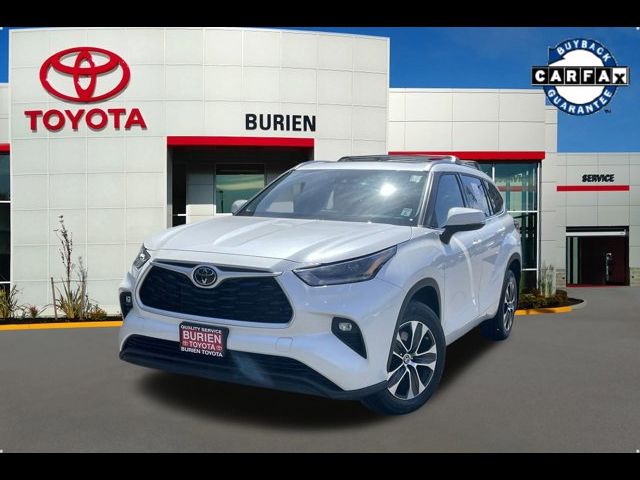 2021 Toyota Highlander XLE