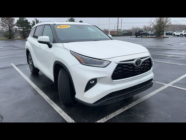 2021 Toyota Highlander XLE