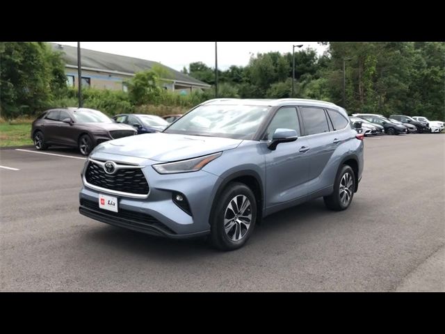 2021 Toyota Highlander XLE