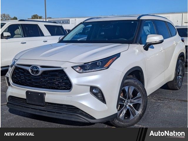 2021 Toyota Highlander XLE