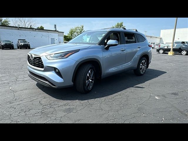 2021 Toyota Highlander XLE