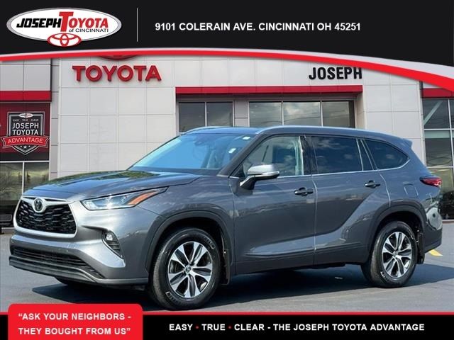 2021 Toyota Highlander XLE