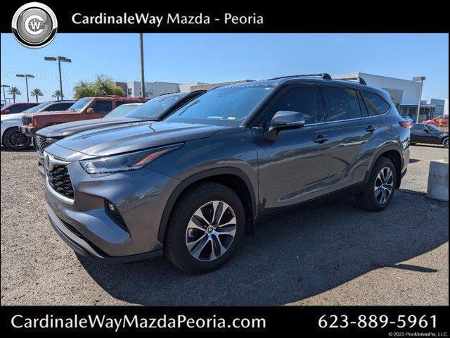 2021 Toyota Highlander XLE