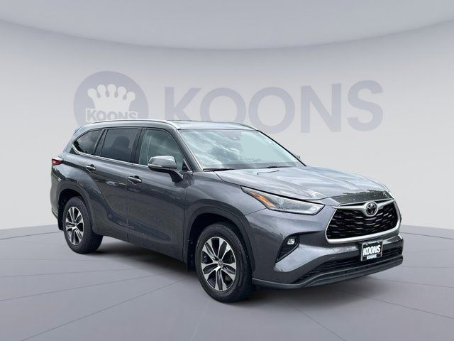 2021 Toyota Highlander XLE