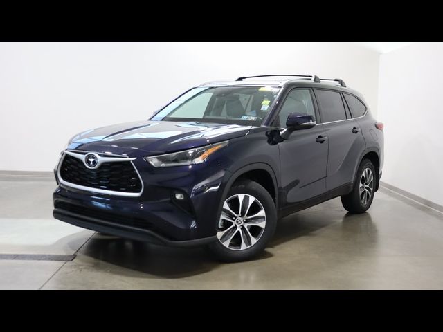 2021 Toyota Highlander XLE