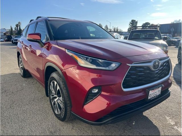 2021 Toyota Highlander XLE