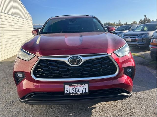2021 Toyota Highlander XLE