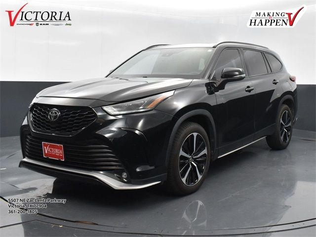 2021 Toyota Highlander XSE