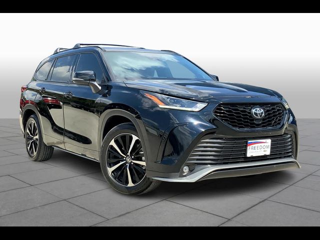 2021 Toyota Highlander XSE