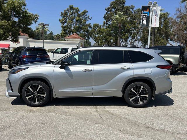 2021 Toyota Highlander XSE