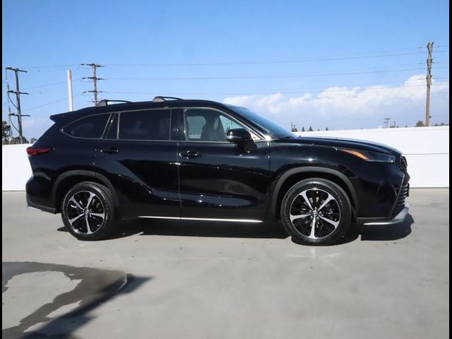 2021 Toyota Highlander XSE