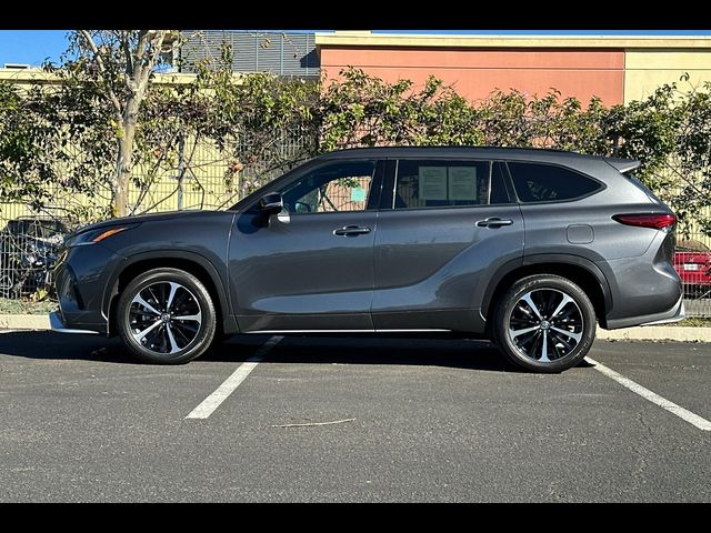 2021 Toyota Highlander XSE