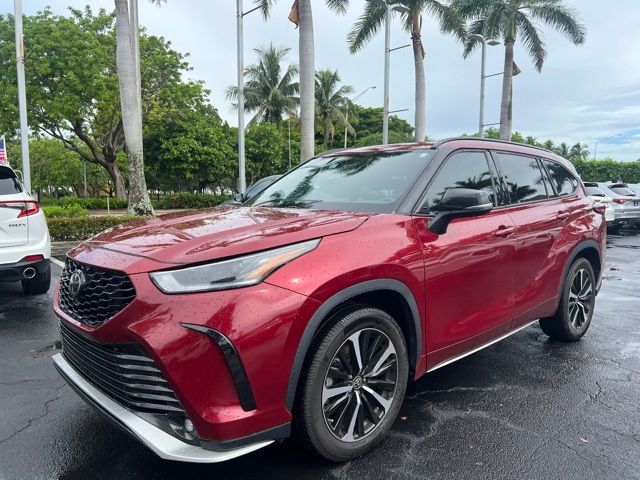 2021 Toyota Highlander XSE