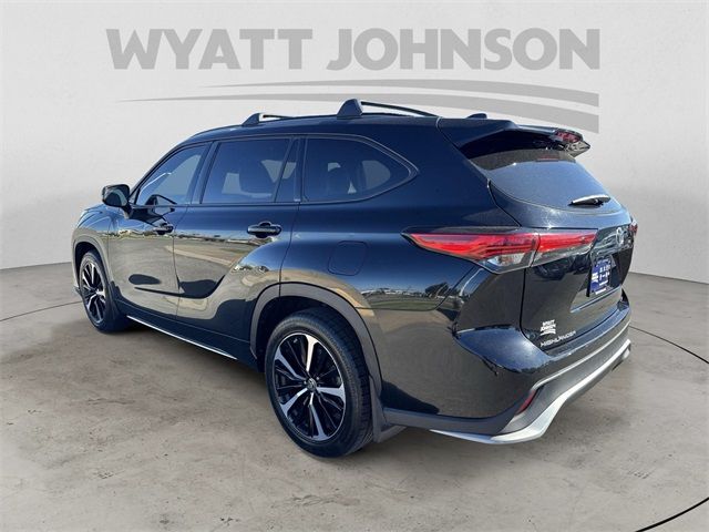 2021 Toyota Highlander XSE