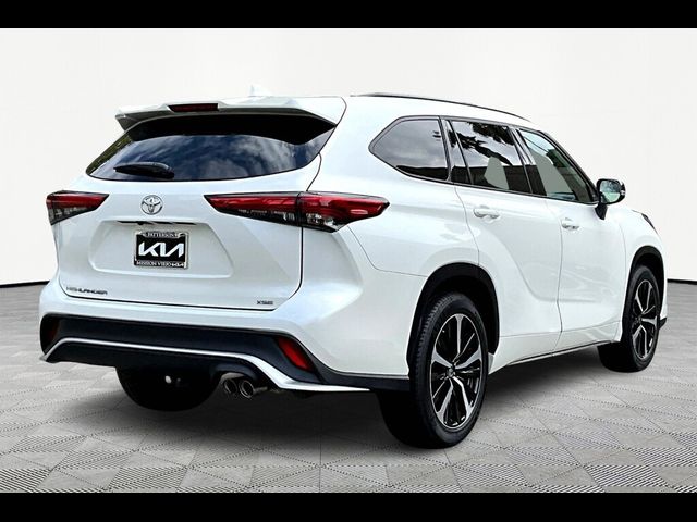 2021 Toyota Highlander XSE