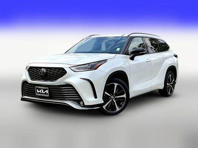 2021 Toyota Highlander XSE