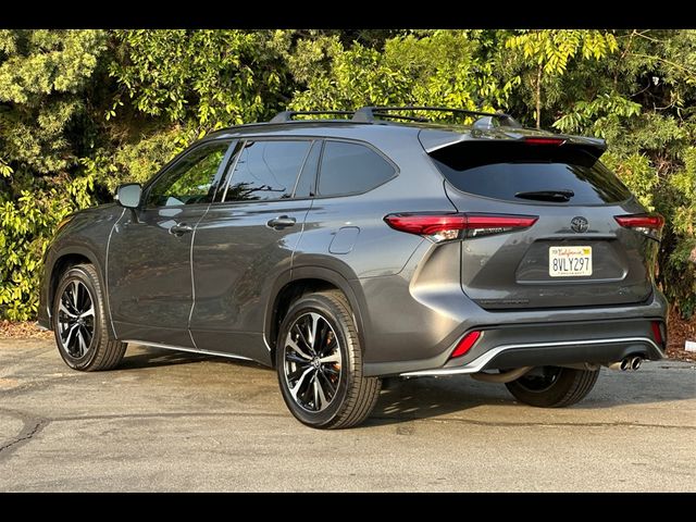 2021 Toyota Highlander XSE