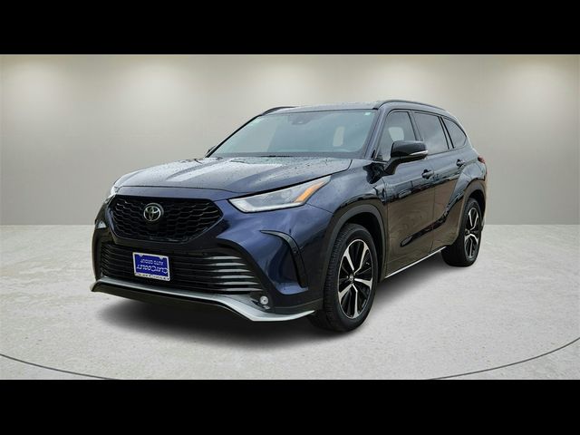 2021 Toyota Highlander XSE