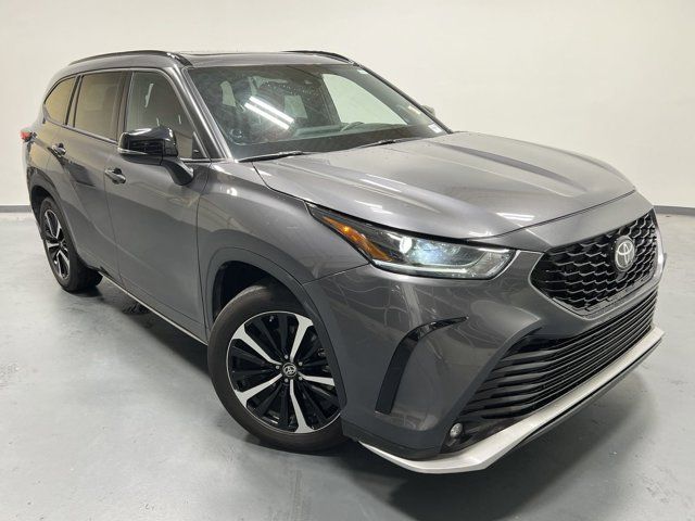 2021 Toyota Highlander XSE