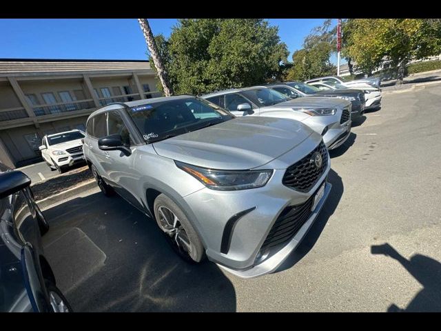 2021 Toyota Highlander XSE