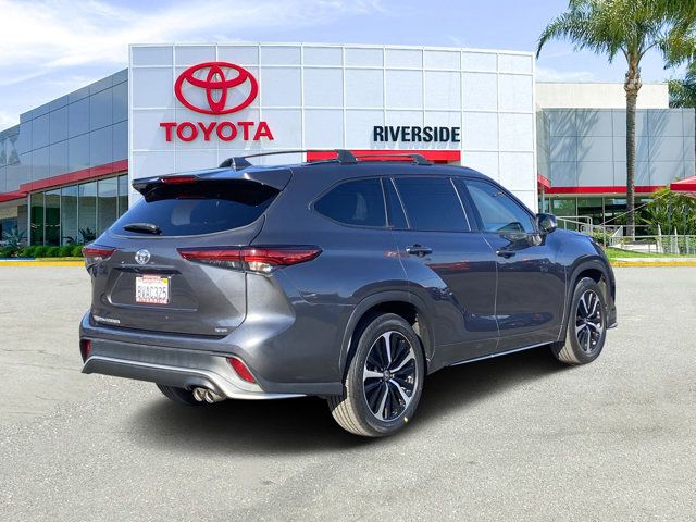 2021 Toyota Highlander XSE