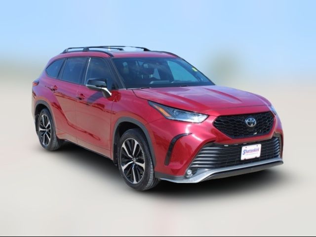 2021 Toyota Highlander XSE