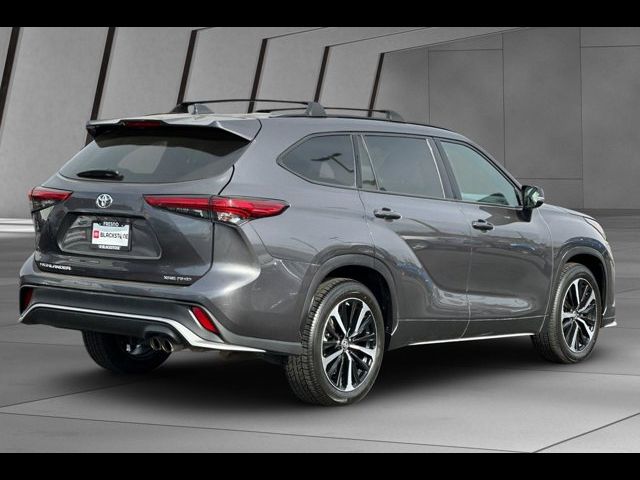 2021 Toyota Highlander XSE