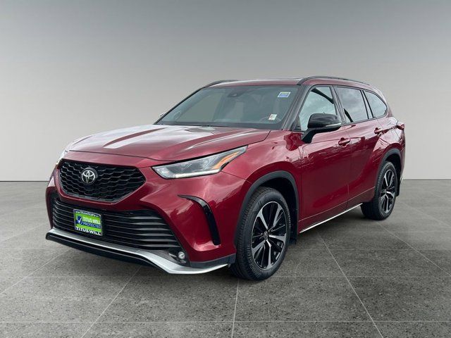 2021 Toyota Highlander XSE