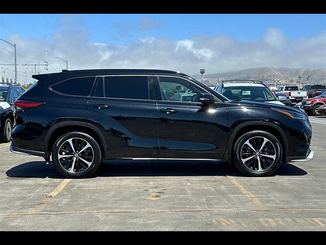 2021 Toyota Highlander XSE