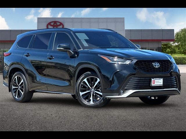 2021 Toyota Highlander XSE