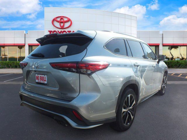 2021 Toyota Highlander XSE