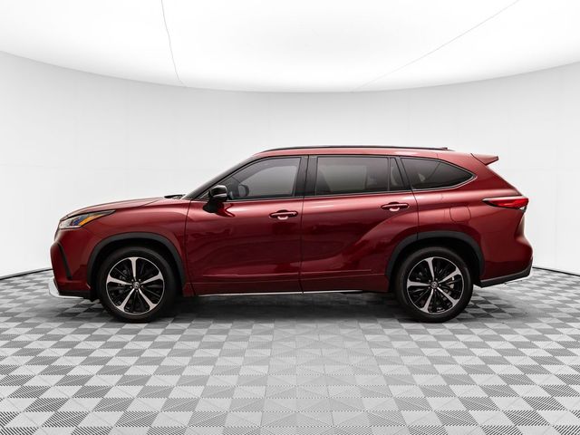 2021 Toyota Highlander XSE