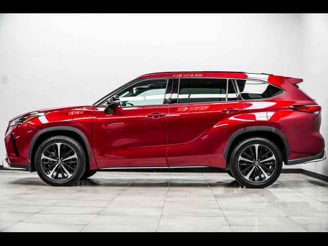 2021 Toyota Highlander XSE